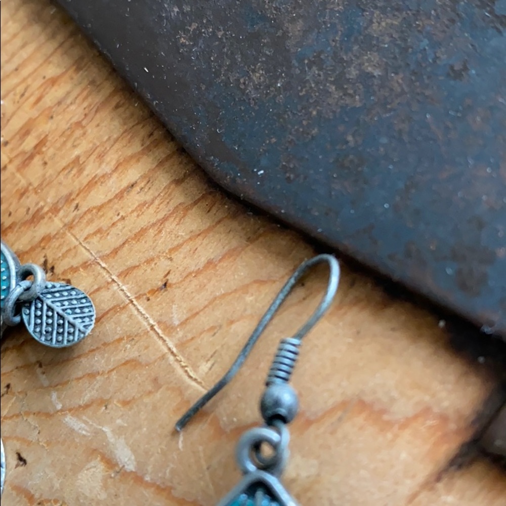 old world chandelier earrings - Picture 12 of 16